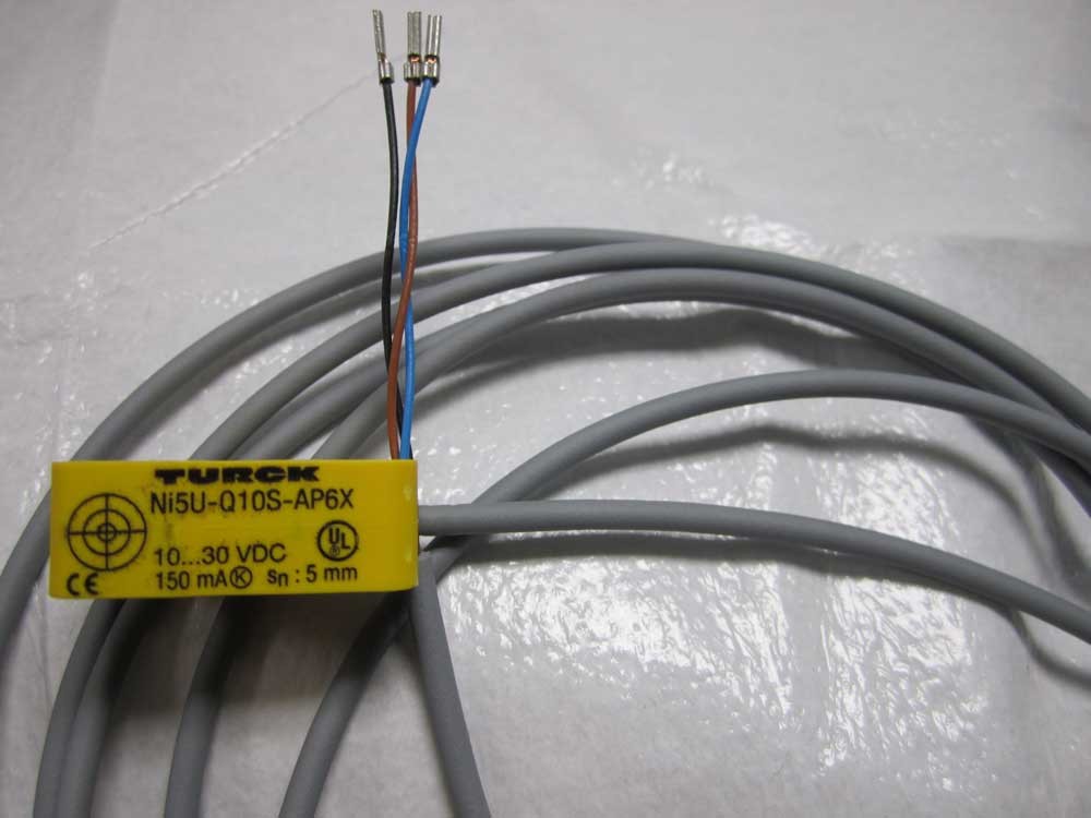 Sensor NI5U-Q10S-AP6X